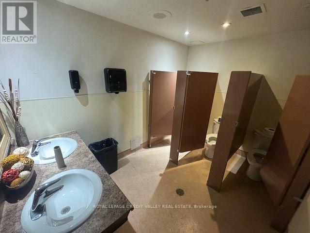 16 - 15 Allan Drive Property Photo 30