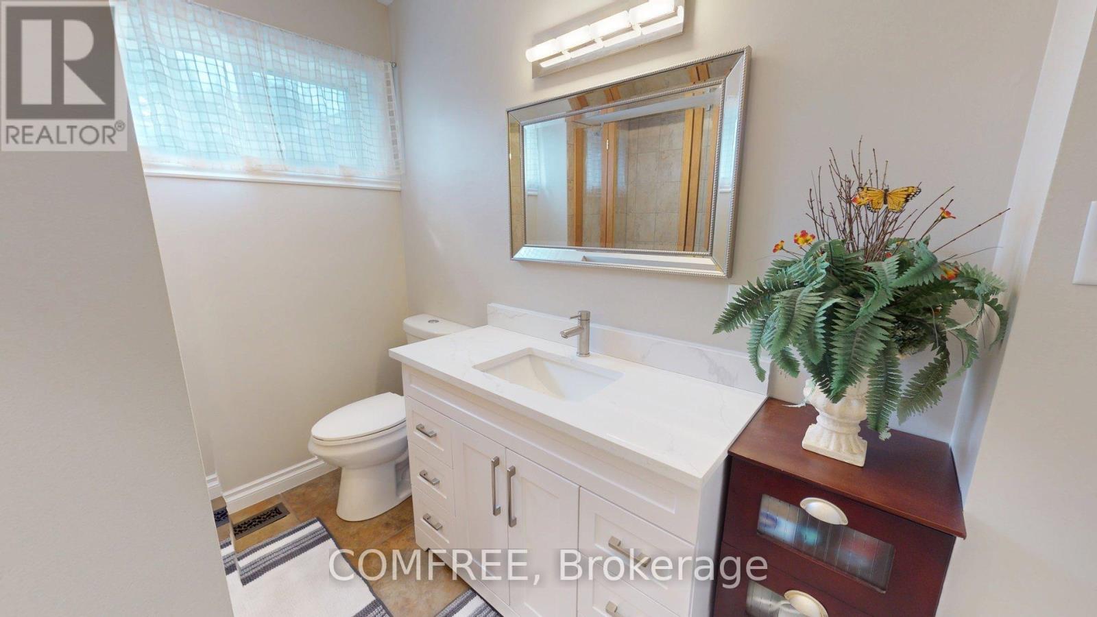 73 Elizabeth Drive Property Photo 13