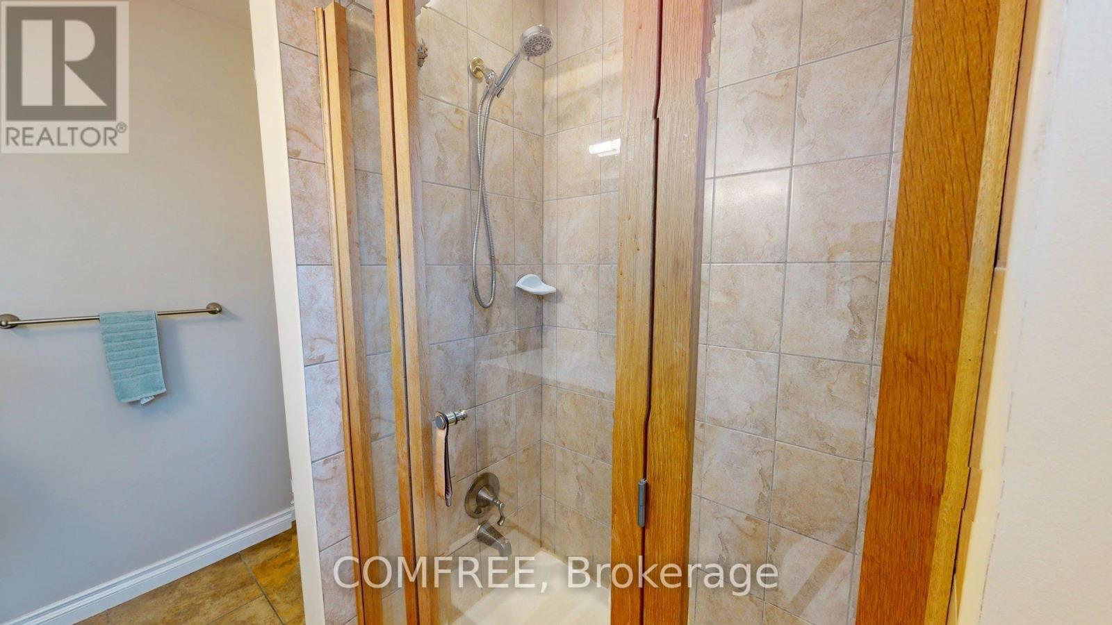 73 Elizabeth Drive Property Photo 14