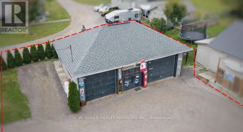 12656 22 Side Road Property Photo 4