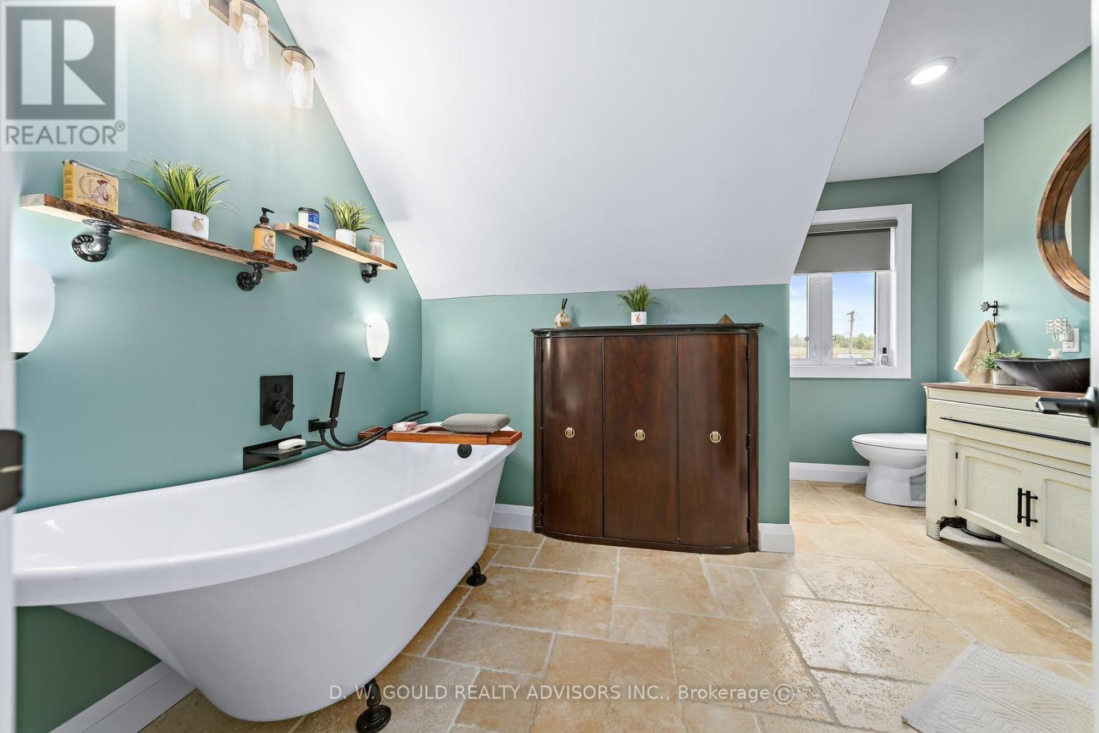12656 22 Side Road Property Photo 38