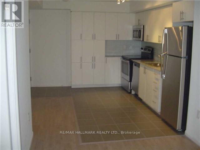 2001 - 830 LAWRENCE AVENUE W