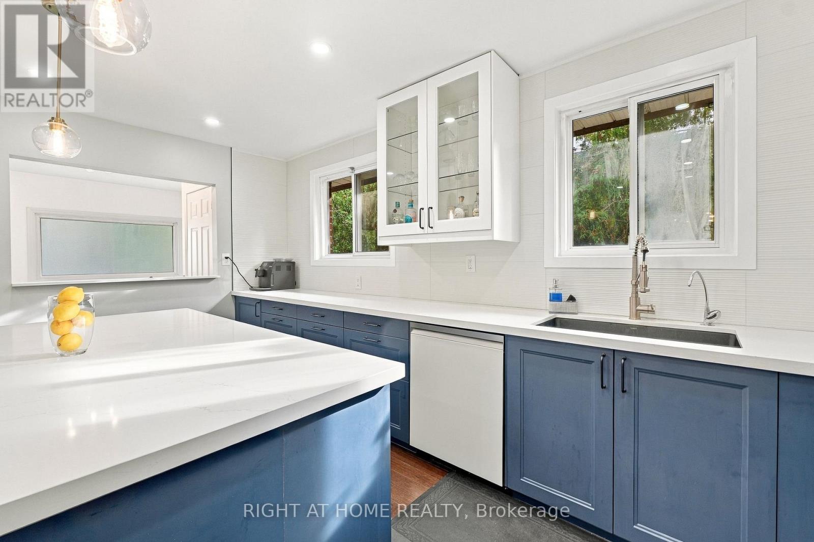 1963 Carrera Lane Property Photo 5