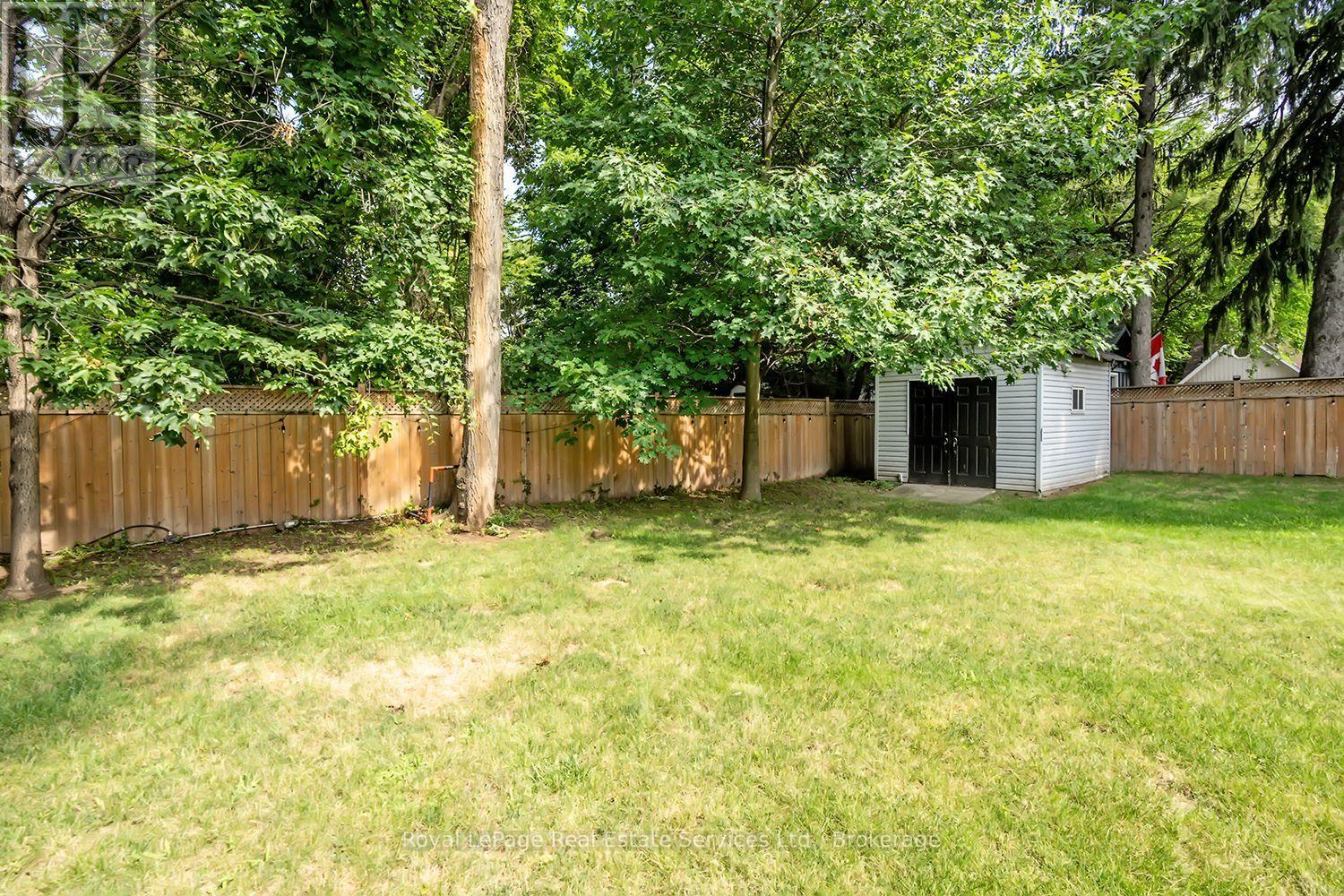 59 Fairwood Place E Property Photo 43