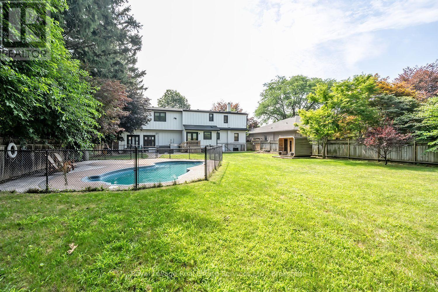 59 Fairwood Place E Property Photo 44