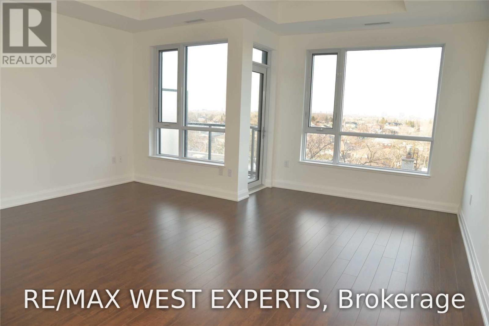 626 - 2800 Keele Street Property Photo 7