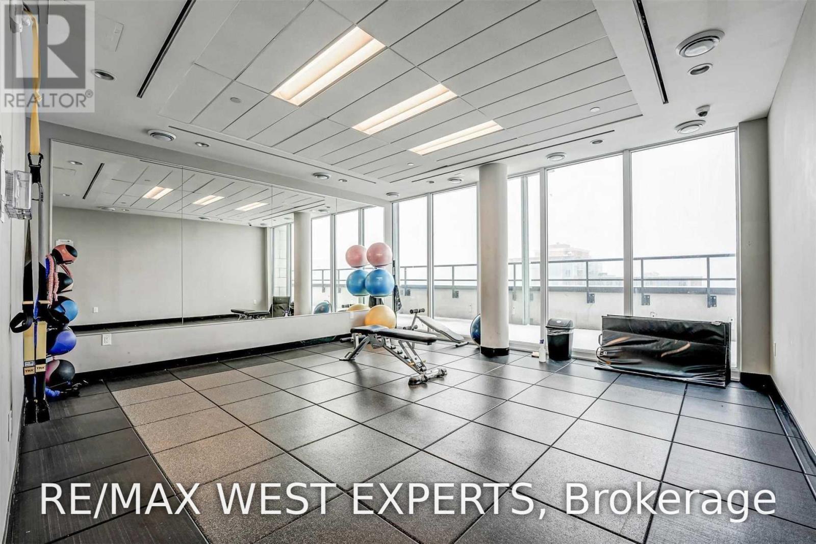 626 - 2800 Keele Street Property Photo 11