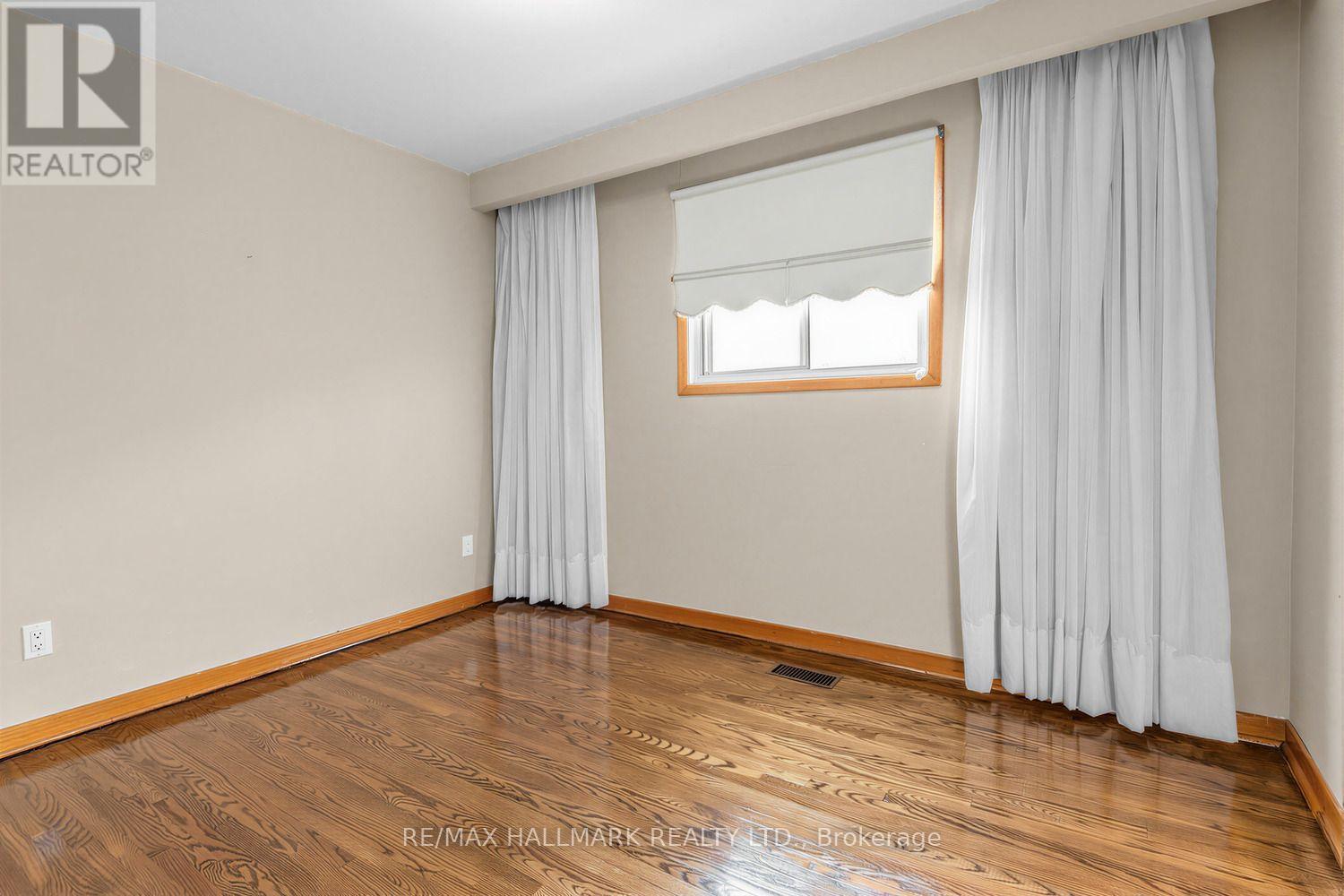 18 Sorlyn Avenue Property Photo 14