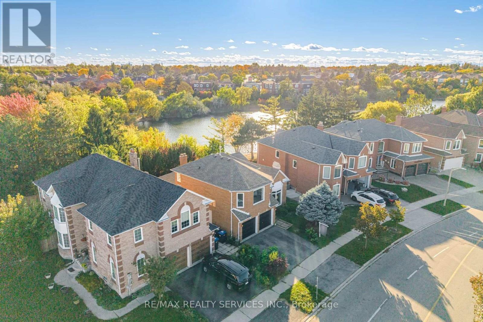 4 Leeward Drive Property Photo 2