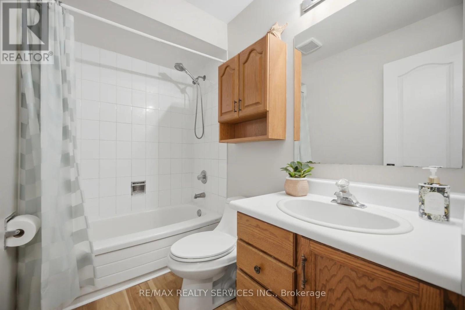 4 Leeward Drive Property Photo 29
