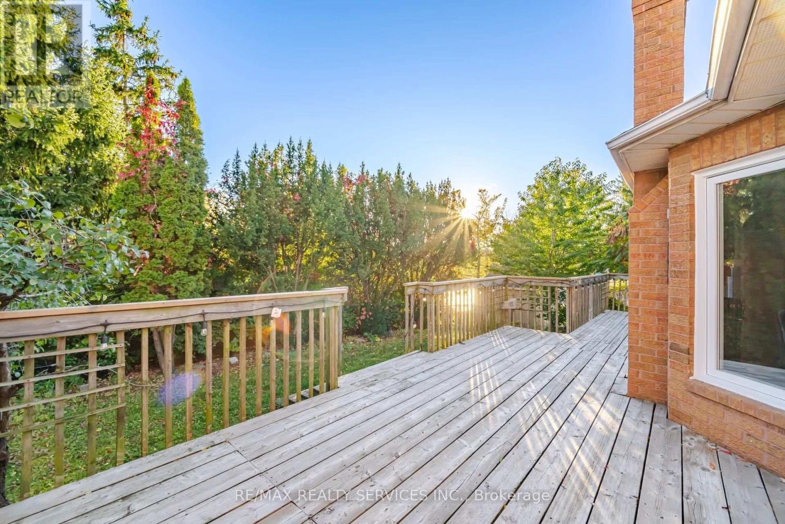 4 Leeward Drive Property Photo 38