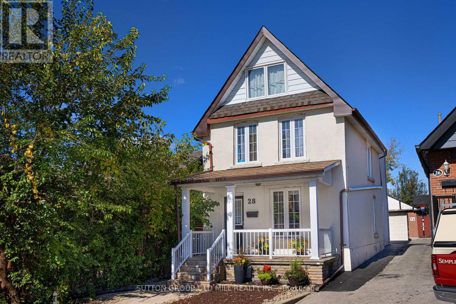 28 Holwood Avenue Property Photo 1