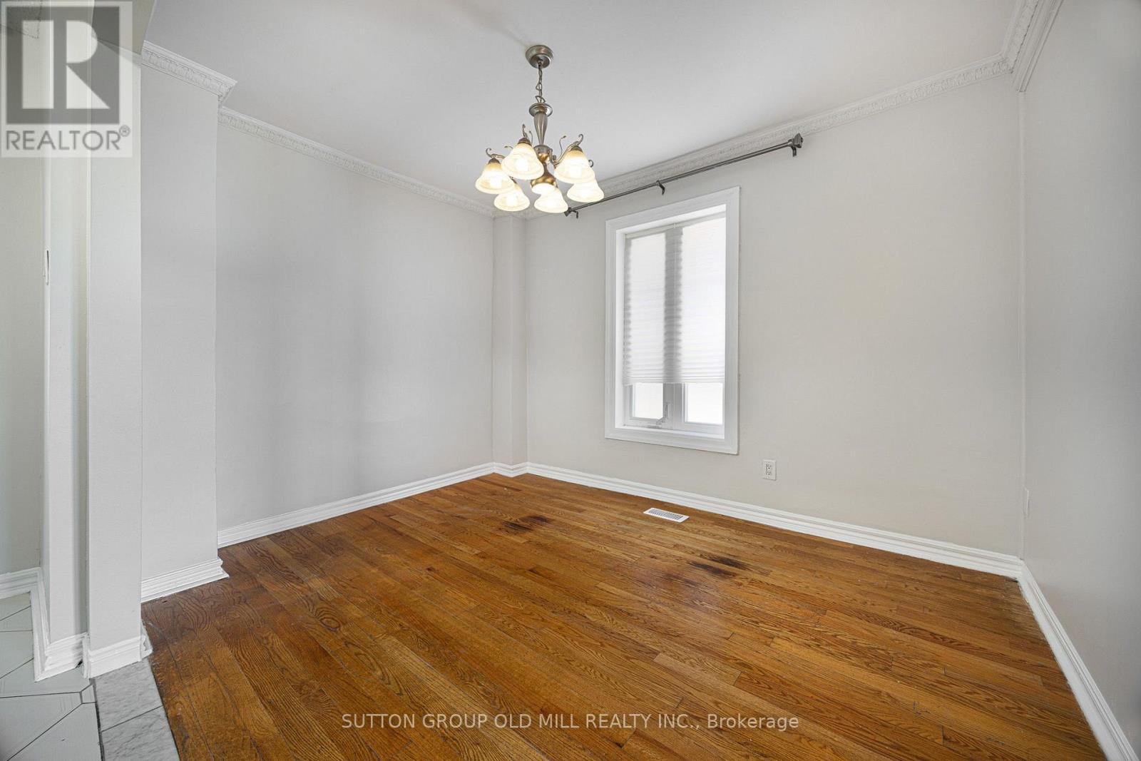 28 Holwood Avenue Property Photo 4