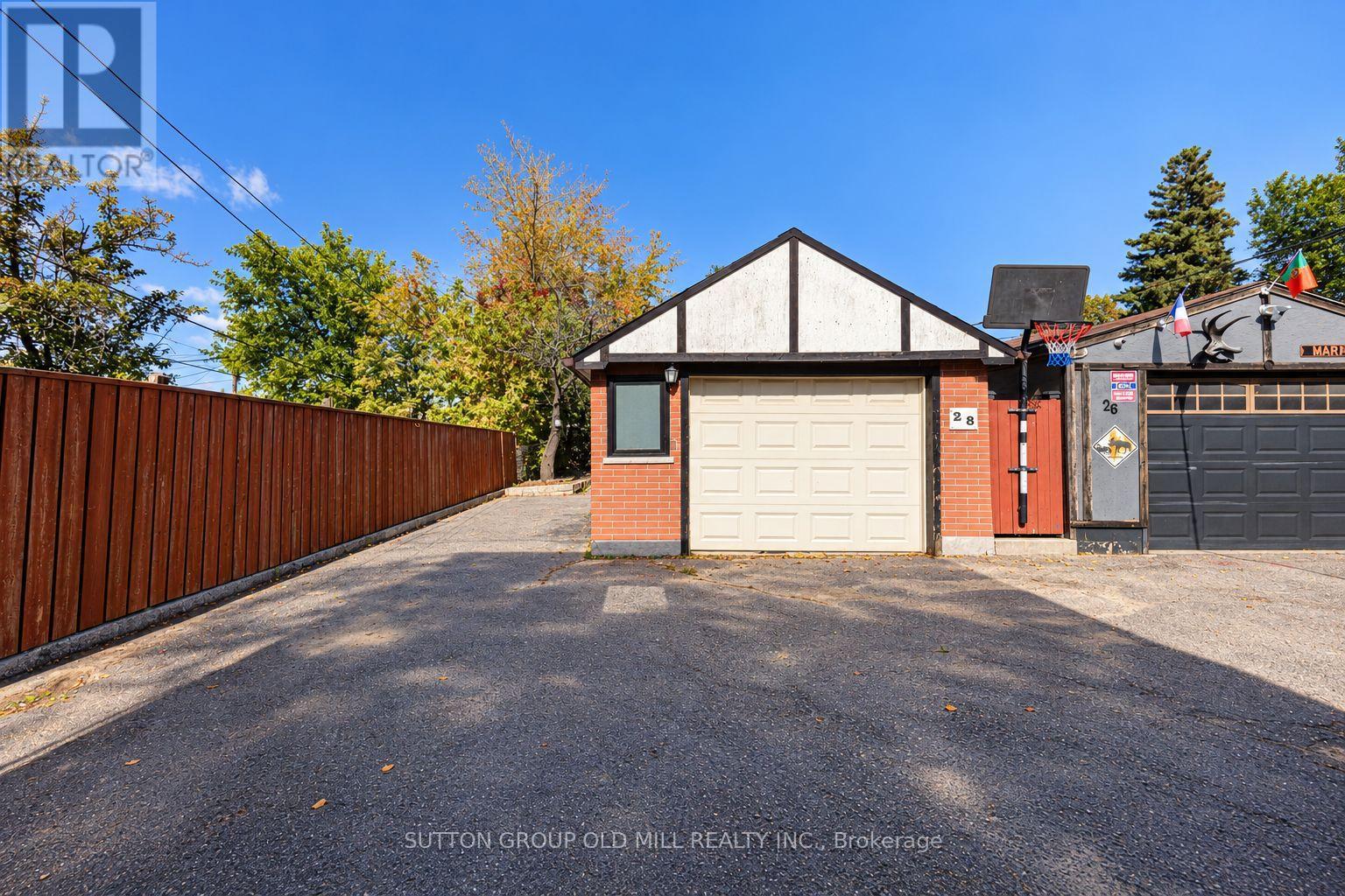 28 Holwood Avenue Property Photo 16