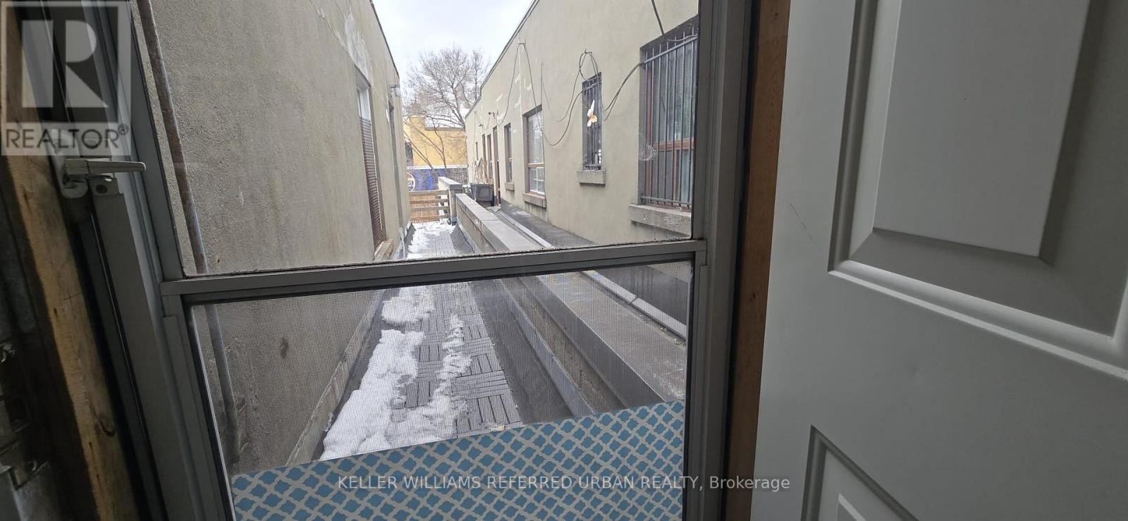 1 - 1854 Eglinton Avenue W Property Photo 12