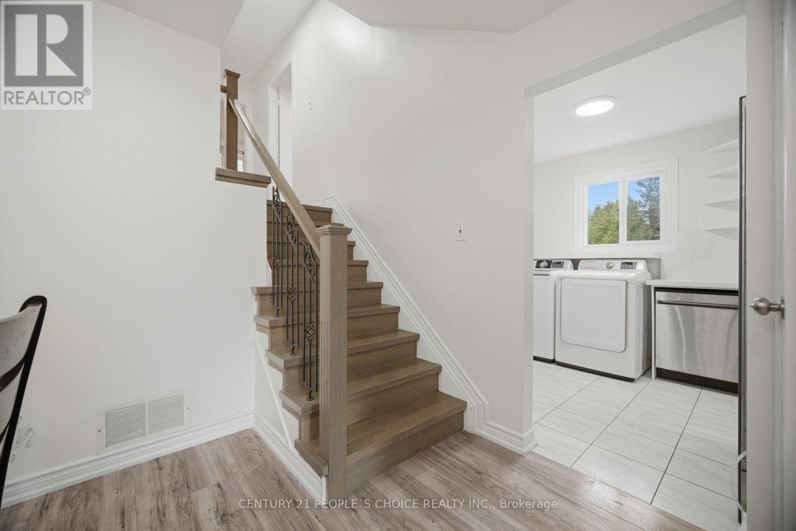 578 Cavell Drive Property Photo 16