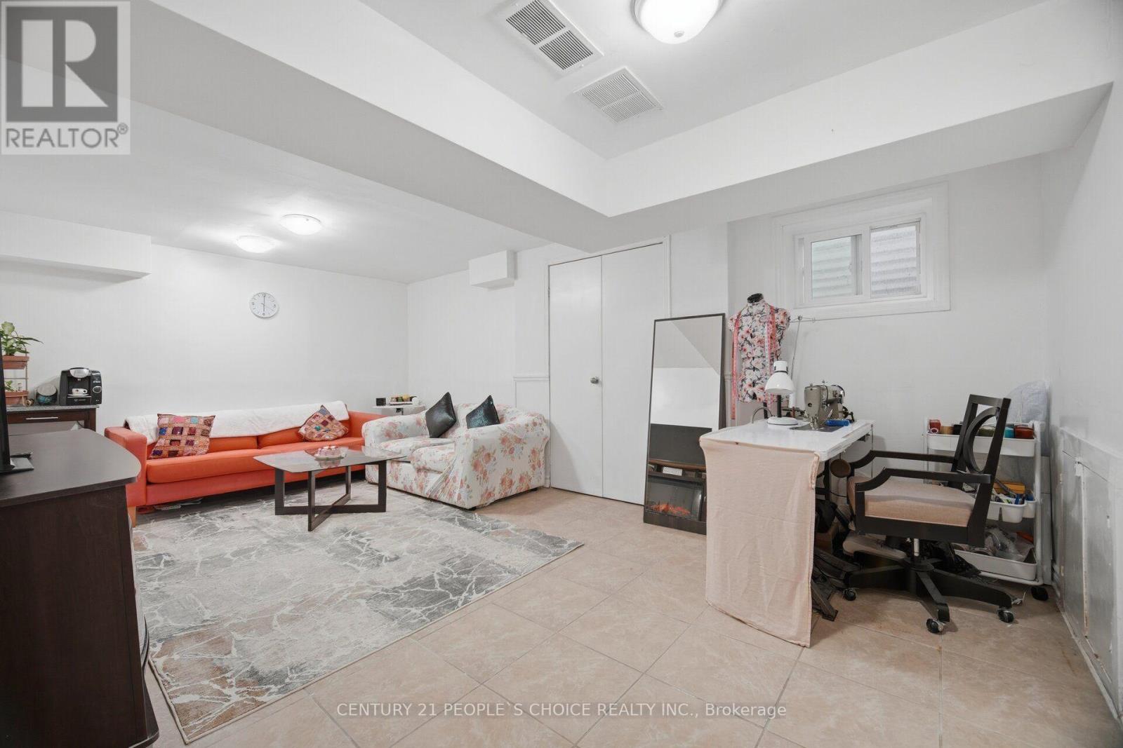 578 Cavell Drive Property Photo 42