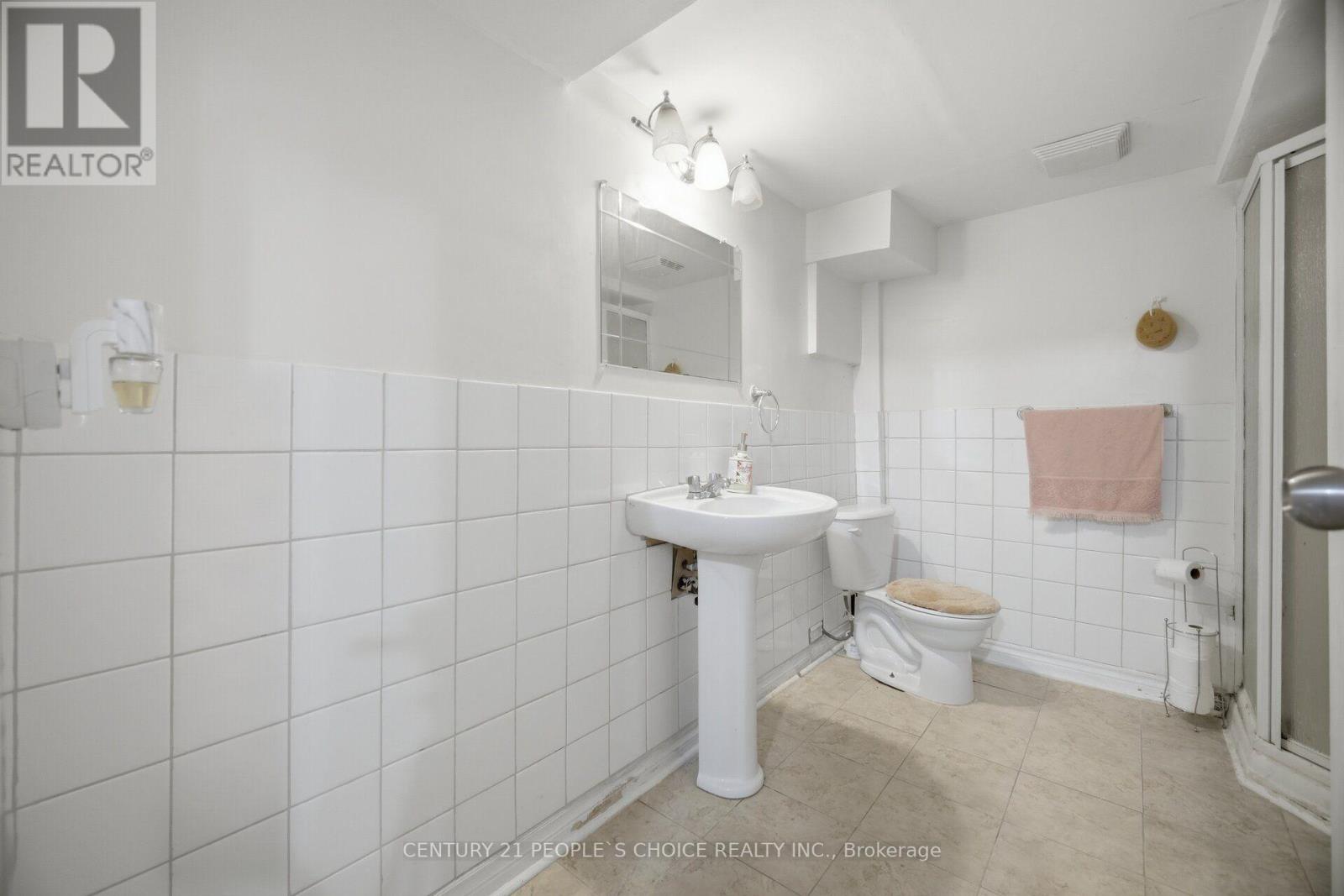 578 Cavell Drive Property Photo 45