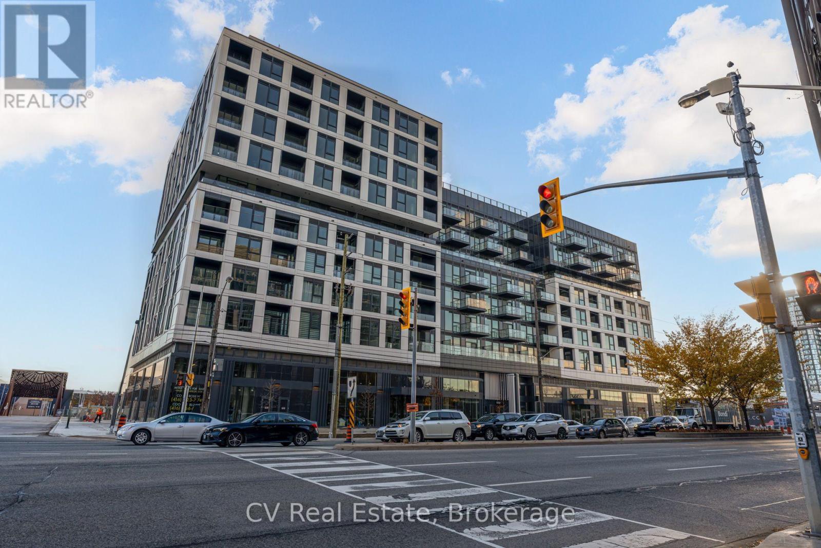 407 - 1037 THE QUEENSWAY Property Photo 1