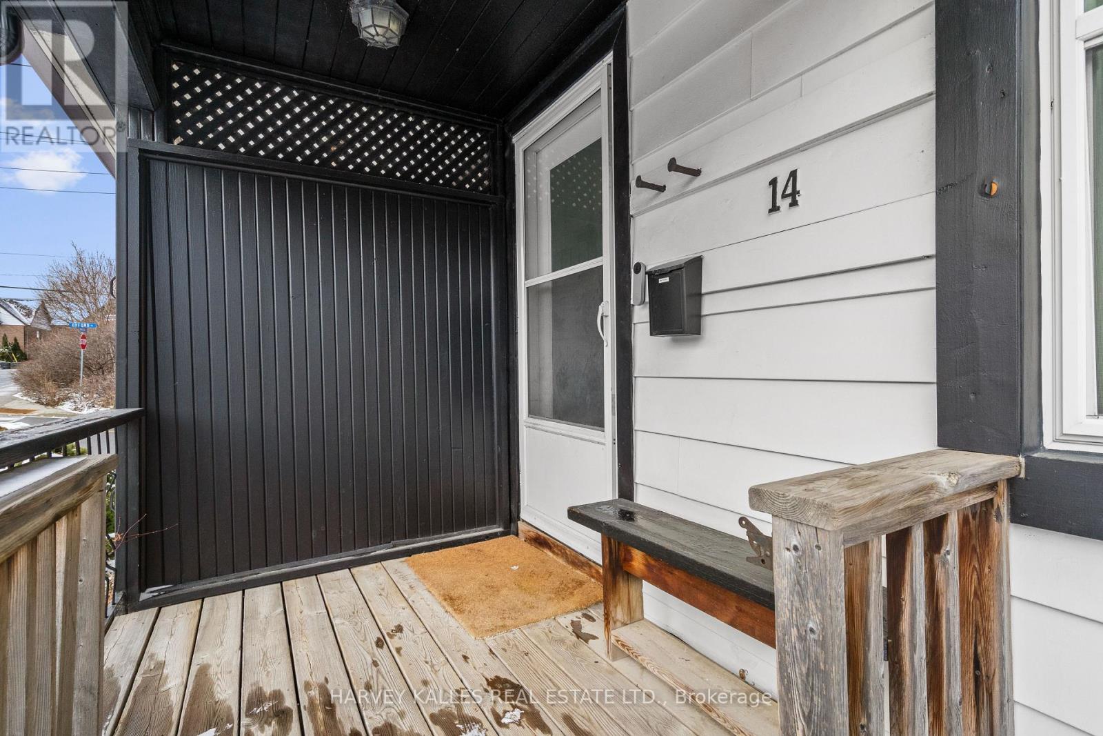 14 Manitoba Street Property Photo 5