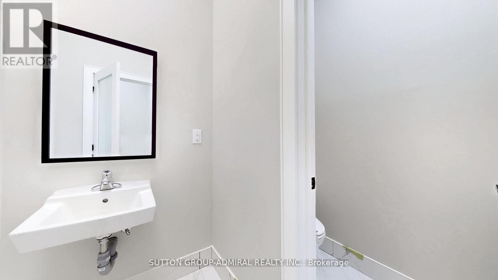 18 And 19 - 800 Petrolia Road Property Photo 2