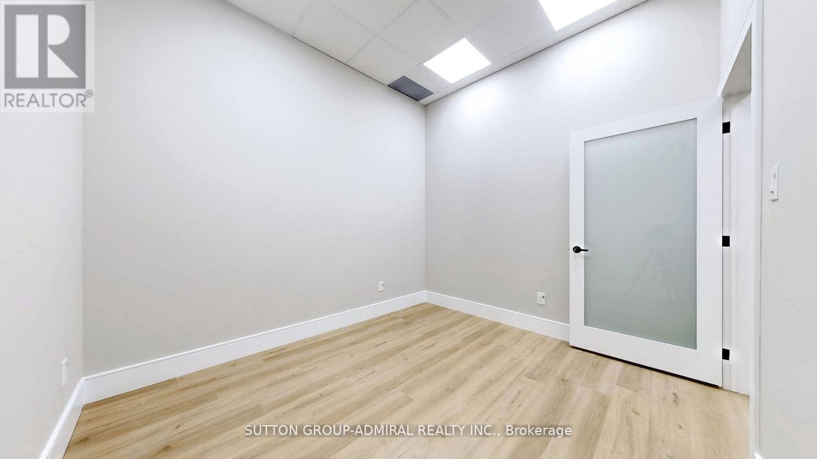 18 And 19 - 800 Petrolia Road Property Photo 8