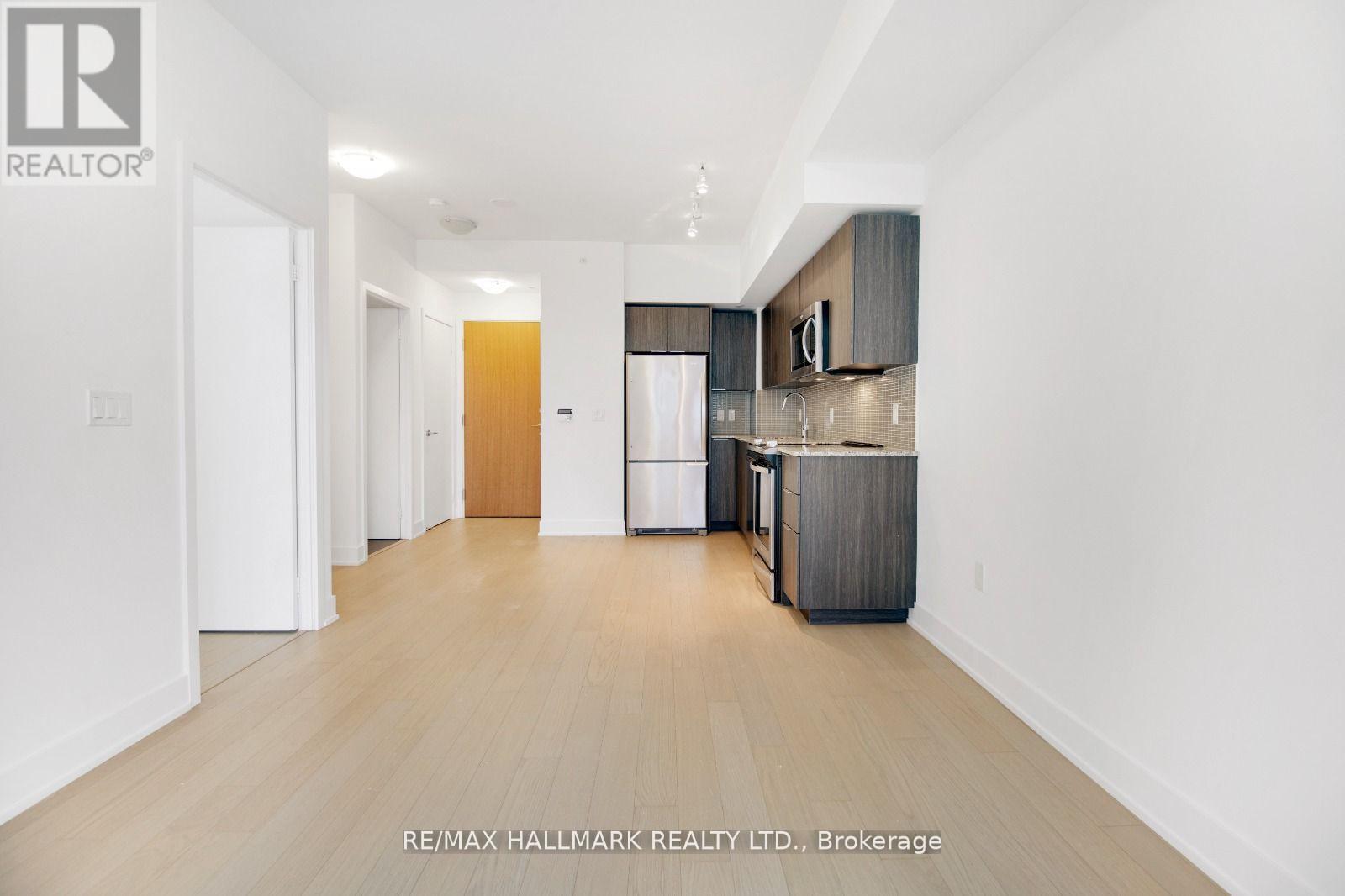 3113 - 30 Shore Breeze Drive Property Photo 4