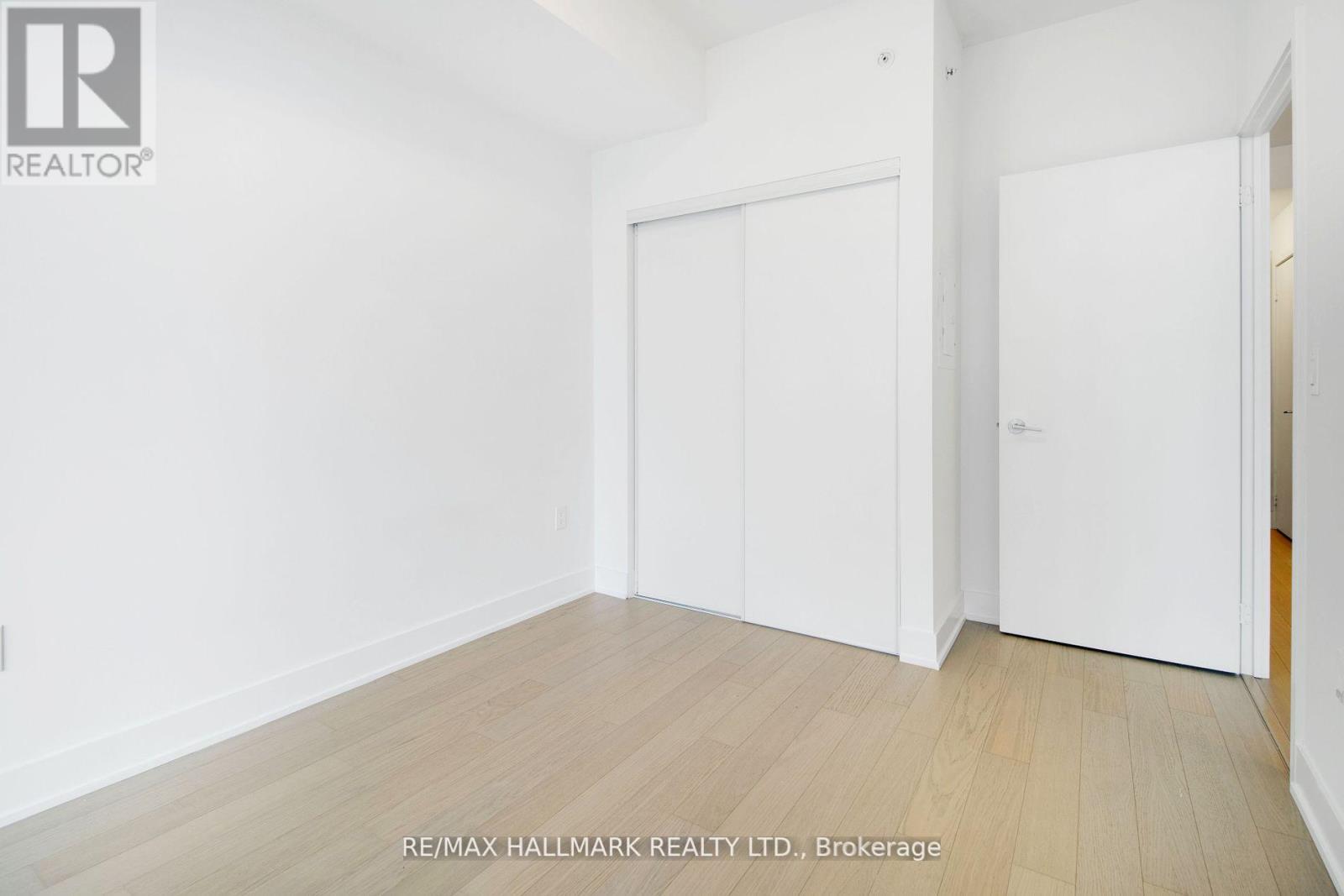 3113 - 30 Shore Breeze Drive Property Photo 6