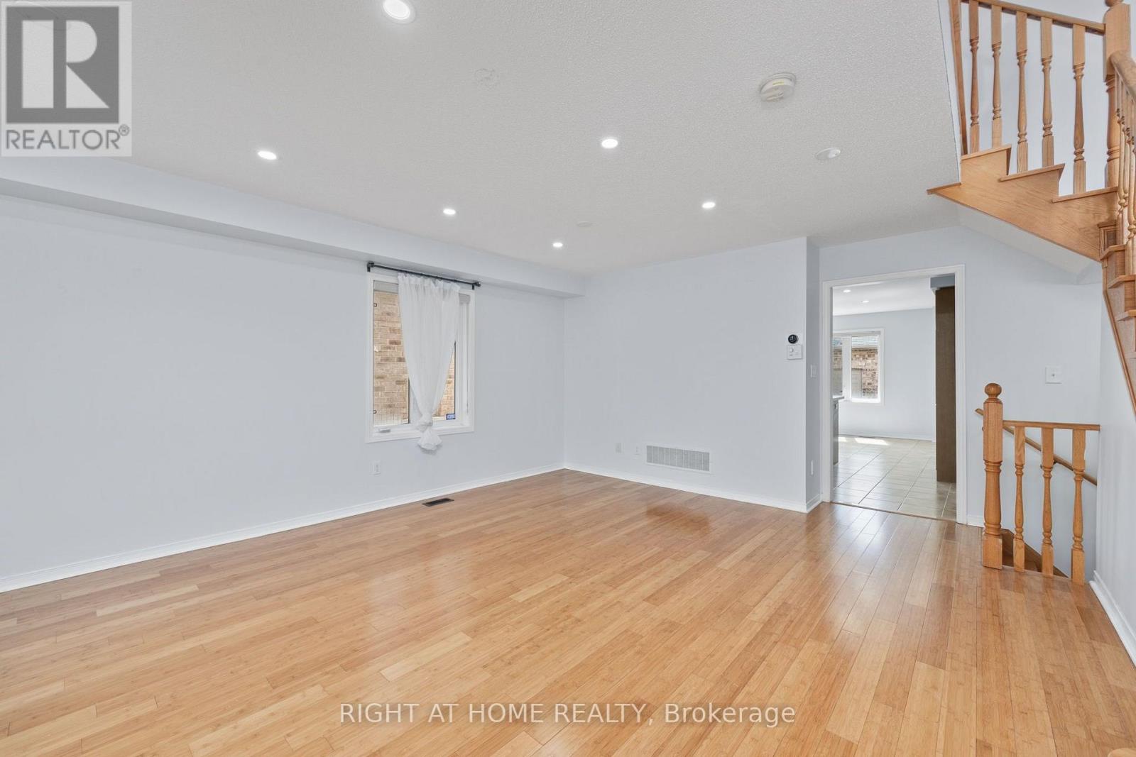 3128 Robert Brown Boulevard Property Photo 11