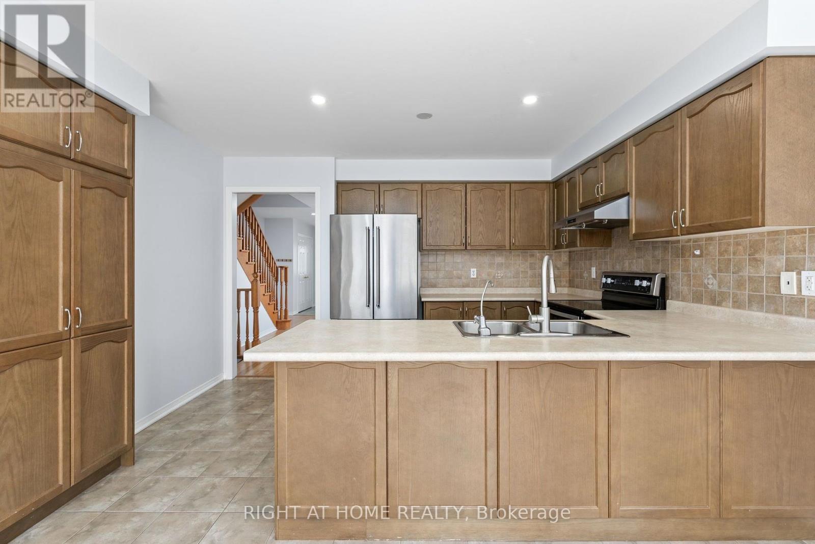 3128 Robert Brown Boulevard Property Photo 15