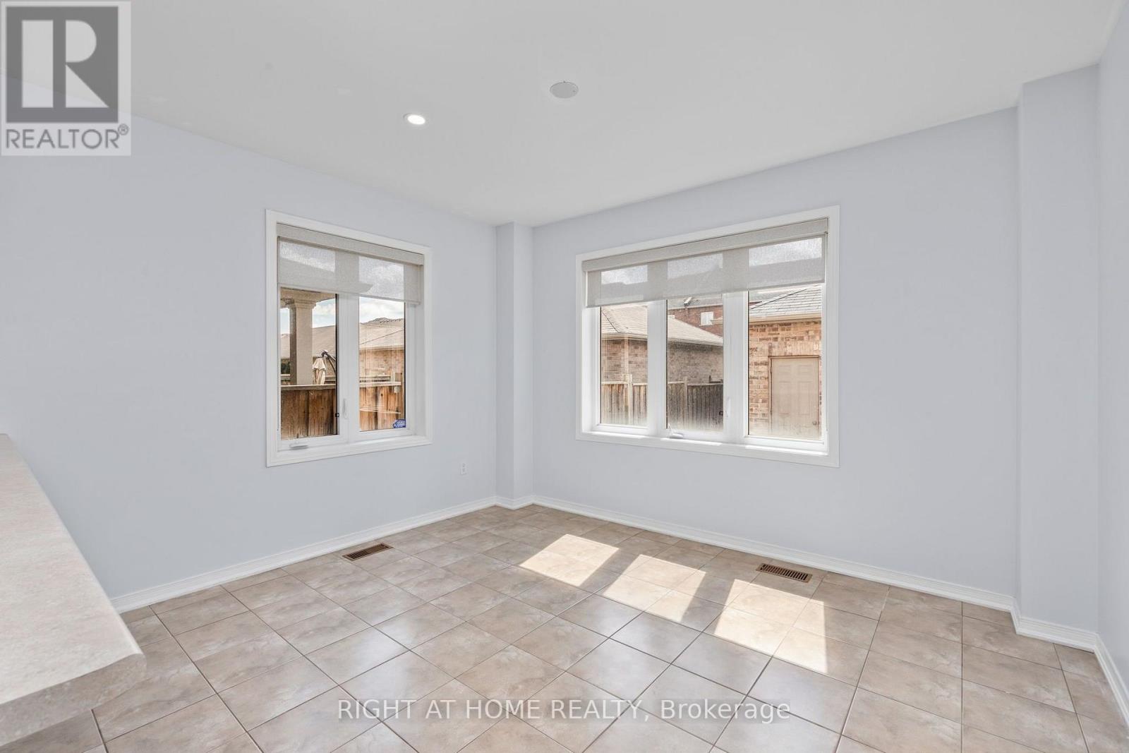 3128 Robert Brown Boulevard Property Photo 16
