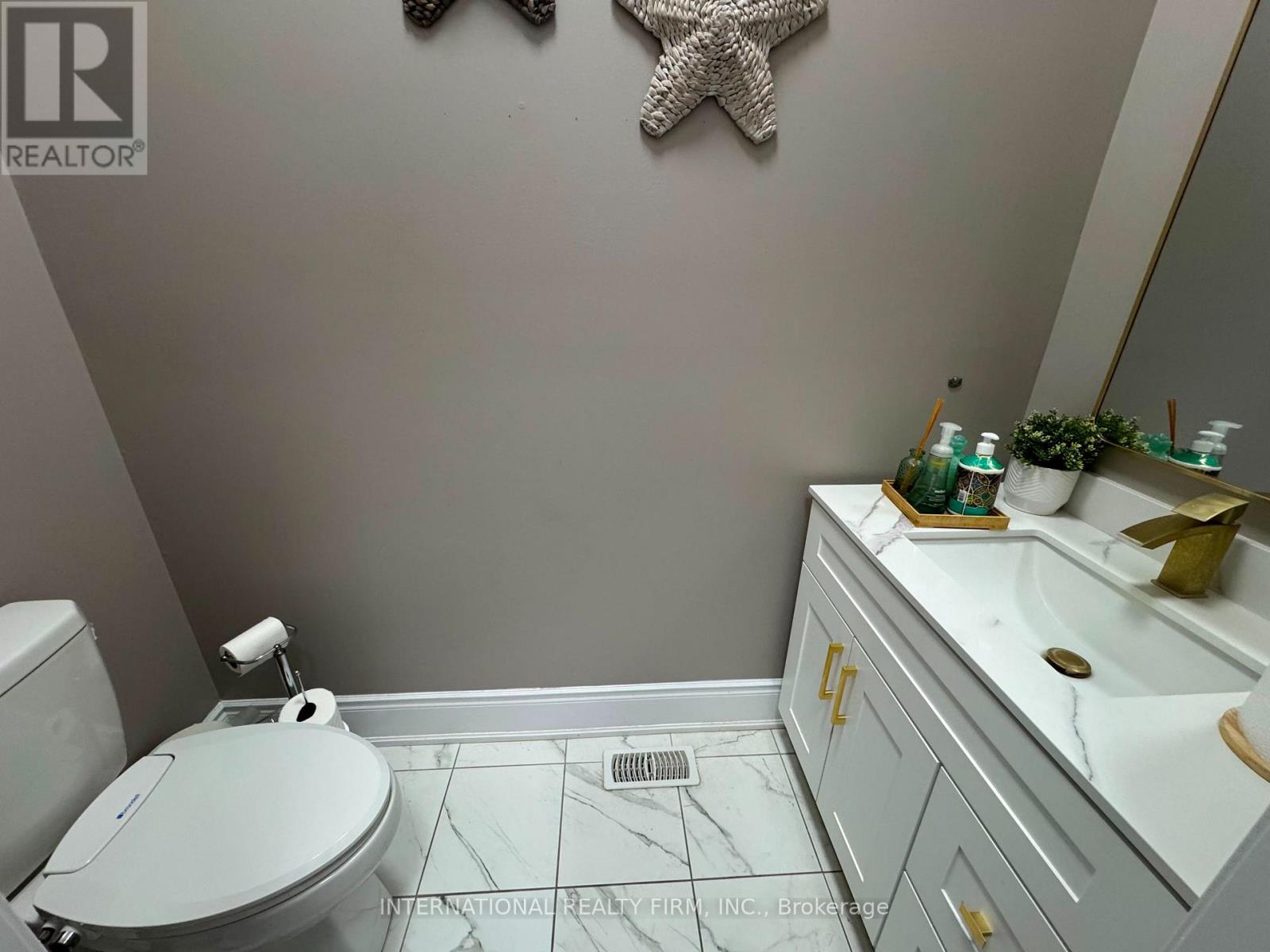 45 Daisy Meadow Crescent Property Photo 9