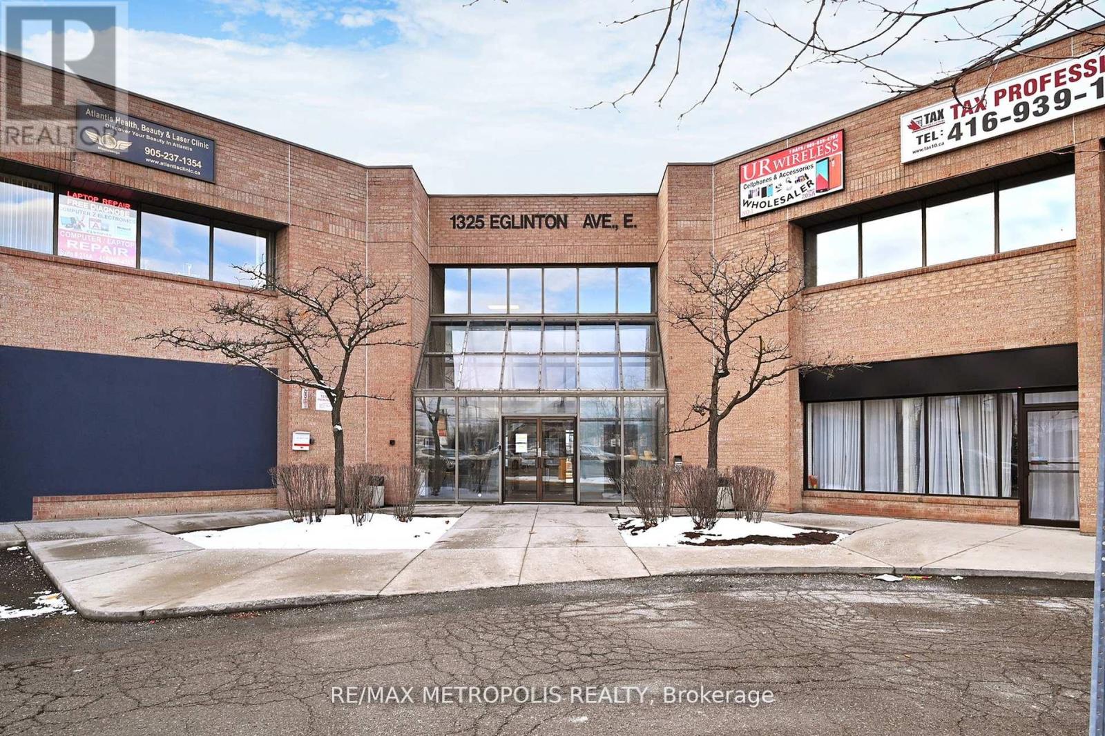 205 - 1325 Eglinton Avenue E Property Photo 1