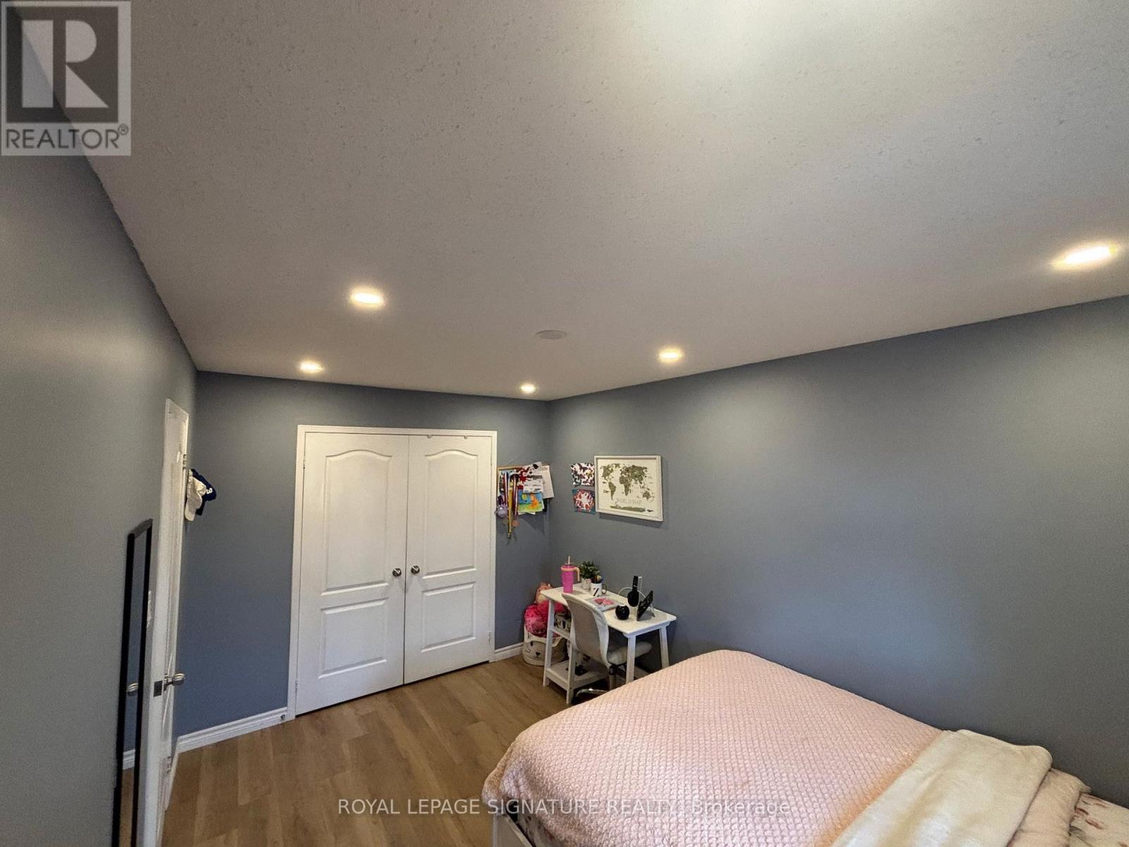 2112 Glenhampton Road Property Photo 6