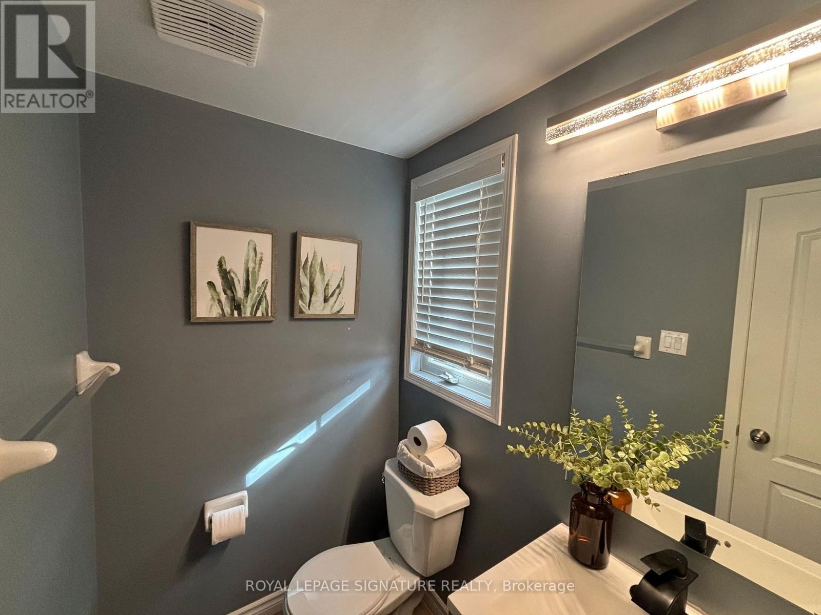 2112 Glenhampton Road Property Photo 9