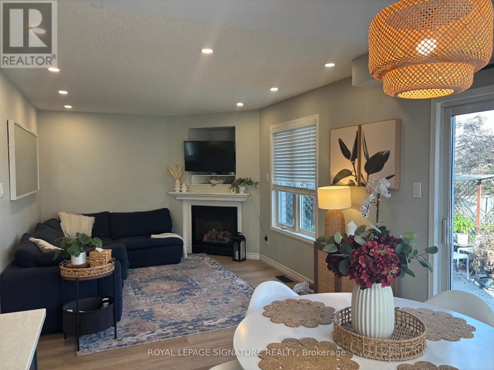 2112 Glenhampton Road Property Photo 13