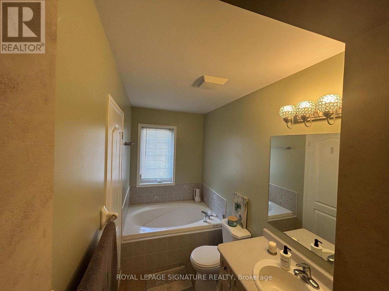 2112 Glenhampton Road Property Photo 41