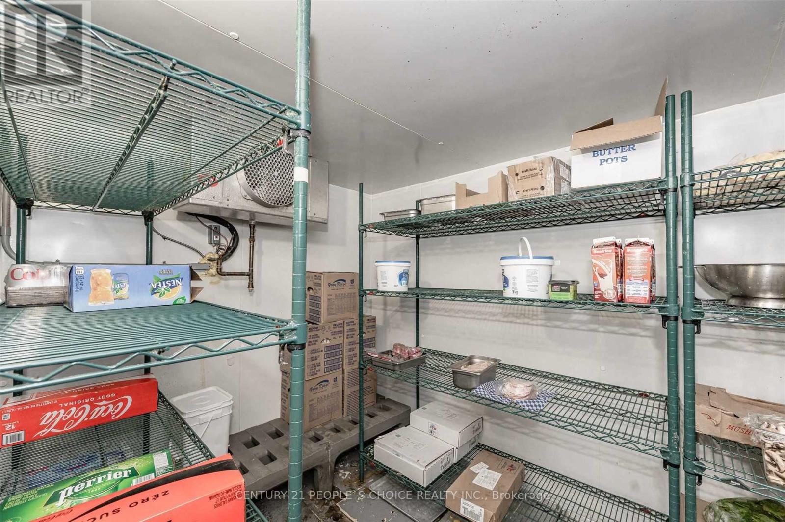 337 Lakeshore Road E Property Photo 27