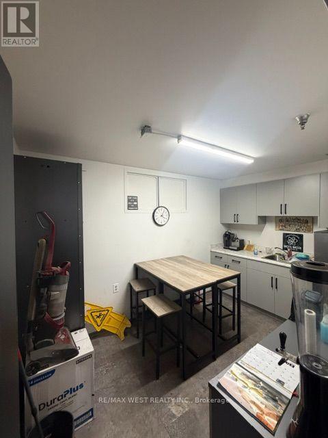3/4 - 521 Piercey Road Property Photo 6