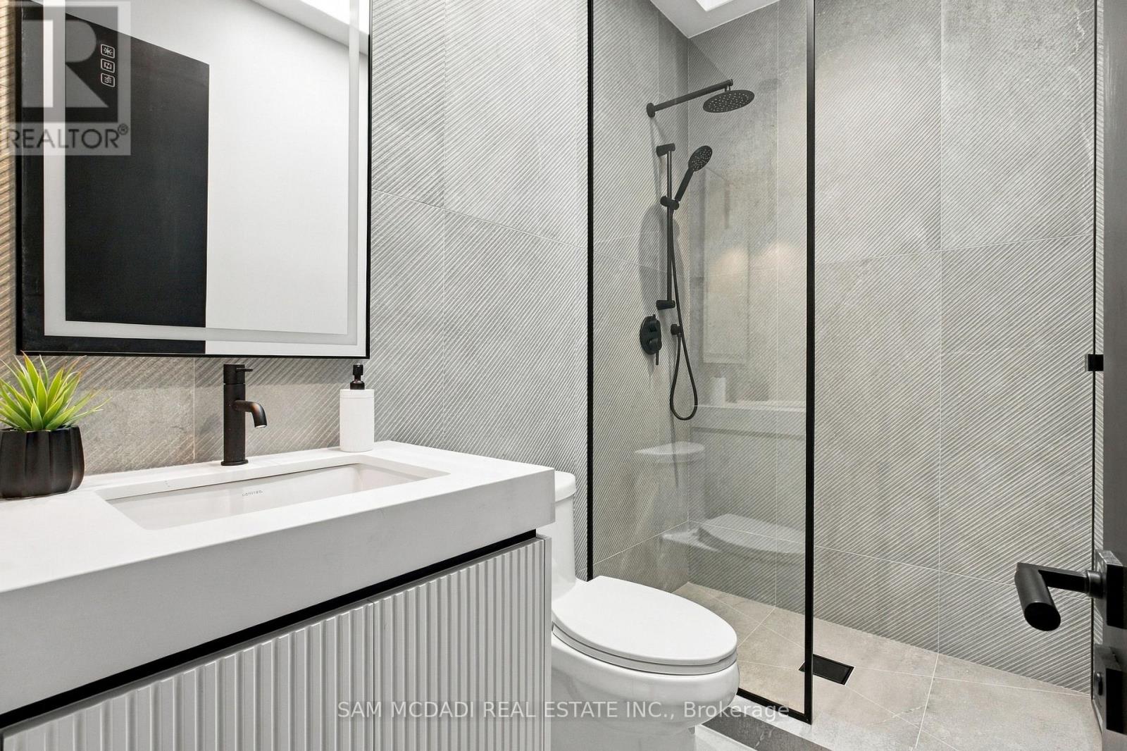 957 Halliday Avenue Property Photo 24