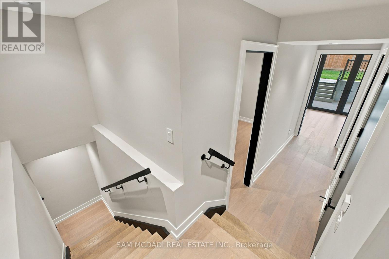 957 Halliday Avenue Property Photo 30