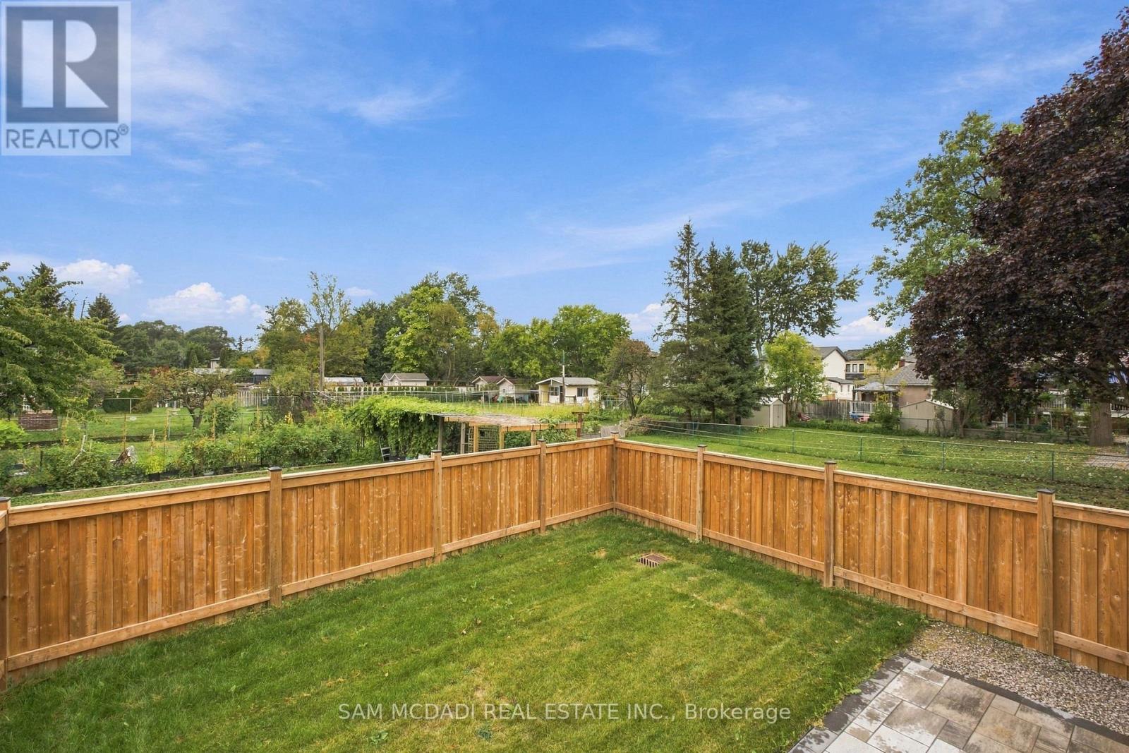 957 Halliday Avenue Property Photo 41