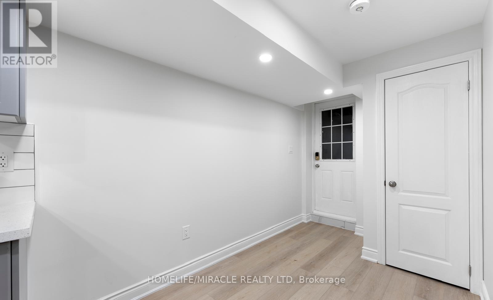 Bsmt - 21 Palm Tree Road Property Photo 11