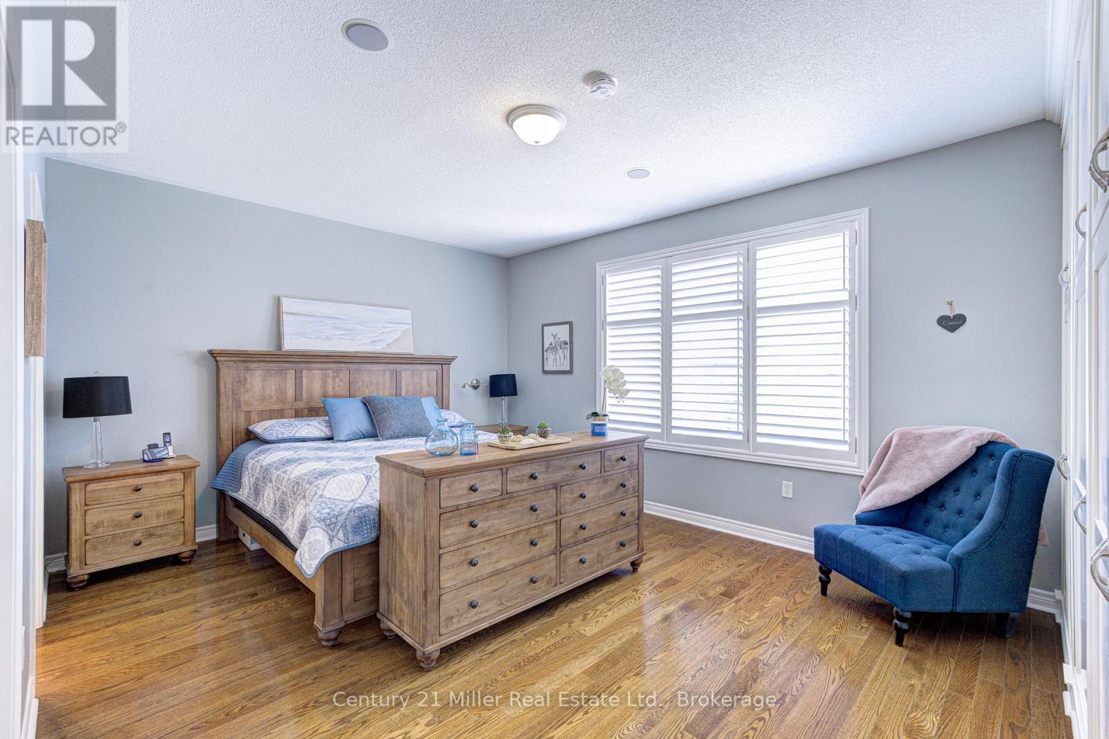 3202 Epworth Crescent Property Photo 15