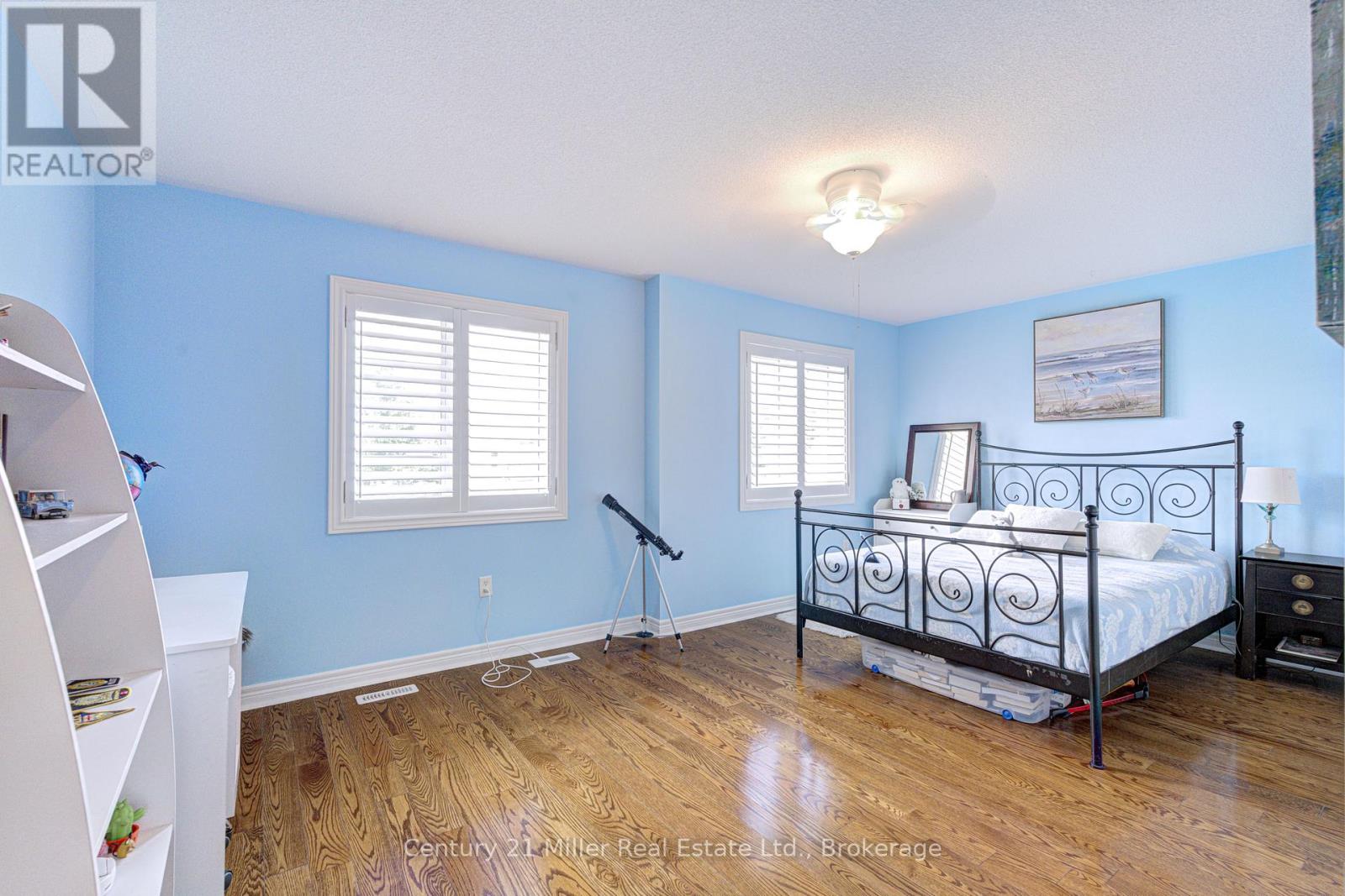 3202 Epworth Crescent Property Photo 25