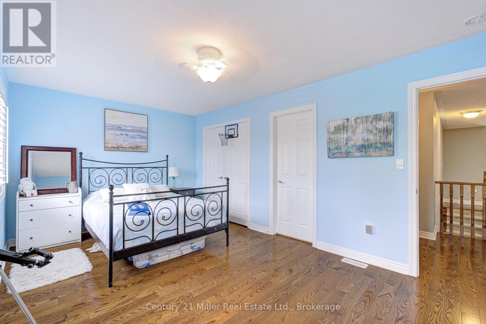 3202 Epworth Crescent Property Photo 26