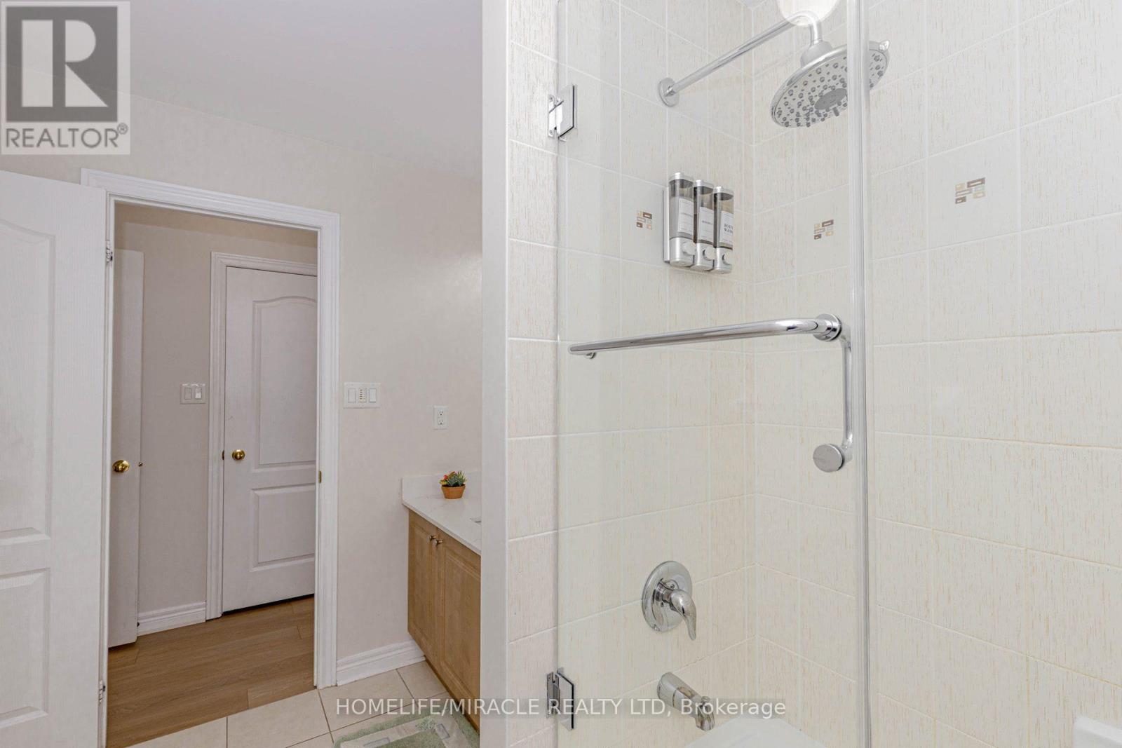 452 Nairn Circle Property Photo 36