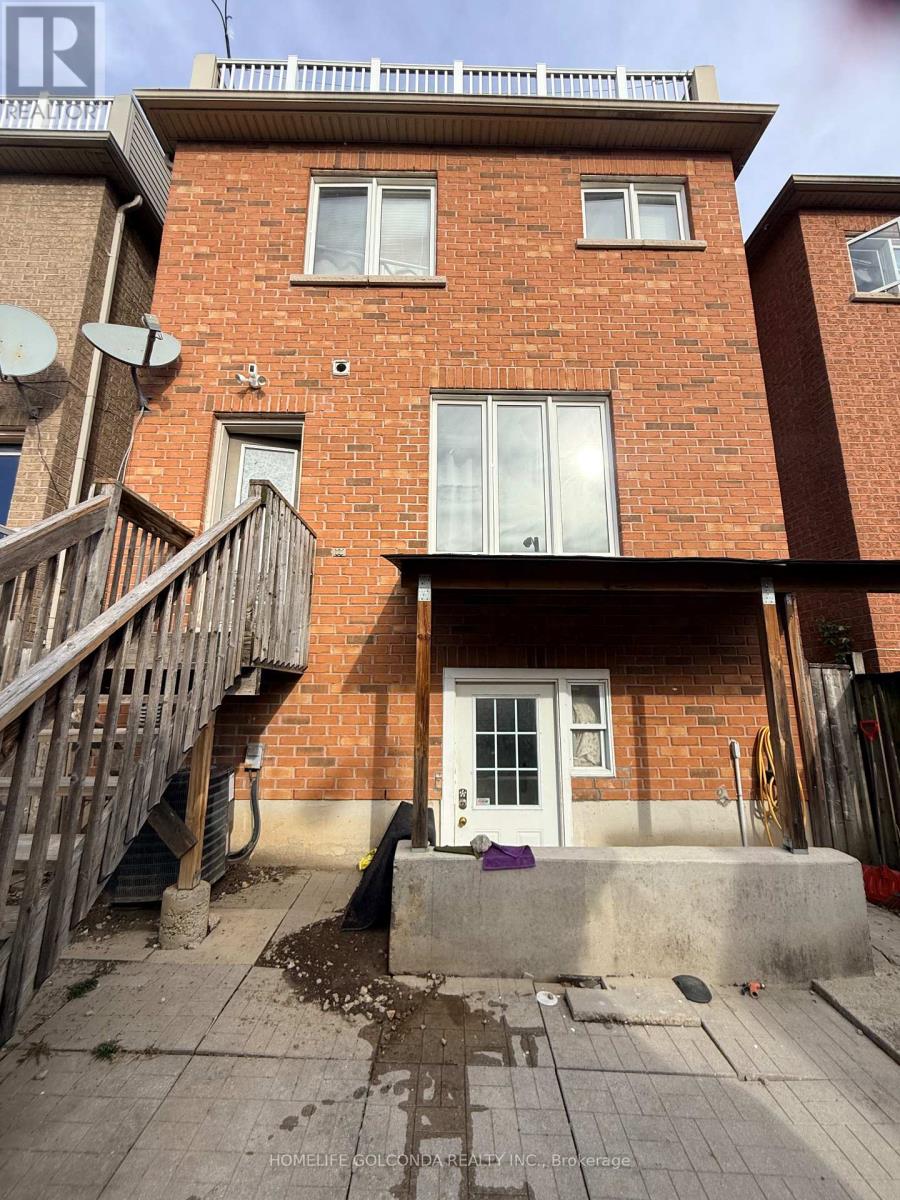 10 Aldwinckle Heights Property Photo 4