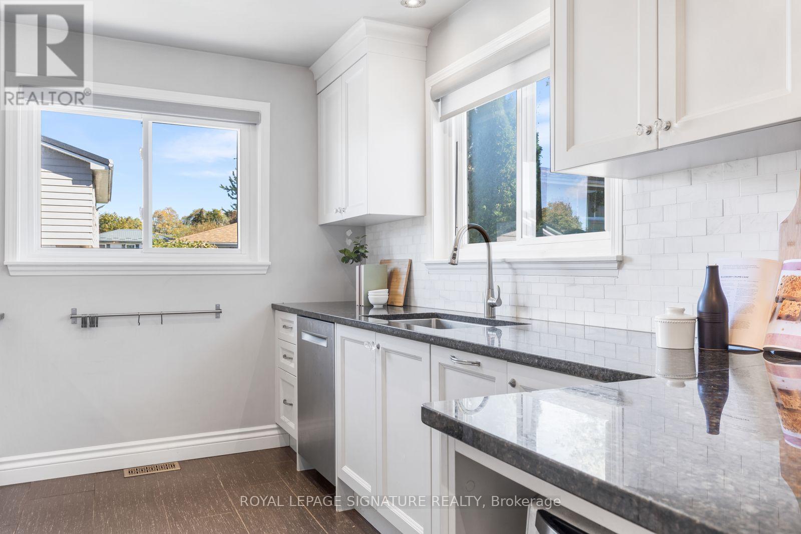 72 Cavendish Crescent Property Photo 16