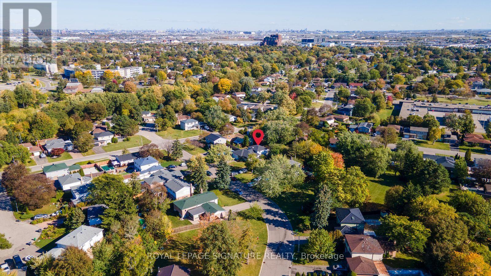 72 Cavendish Crescent Property Photo 43